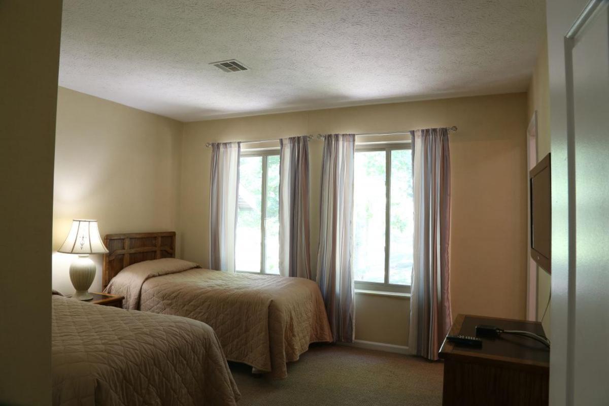 Cheat Lake Resort Morgantown Esterno foto